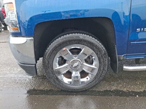 Used 2017 Chevrolet Silverado 1500 LT w/ LT Eassist Package AWD/4WD image 27