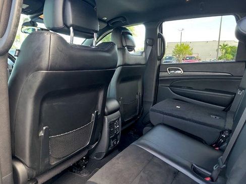 Used 2021 Jeep Grand Cherokee Laredo X RWD image 14