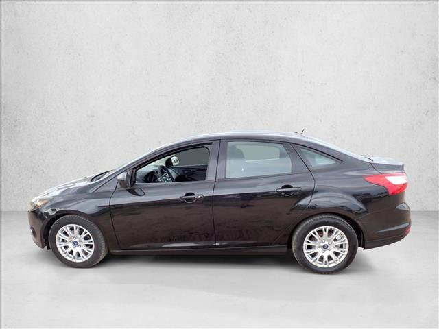 Used 2012 Ford Focus SE FWD image 2