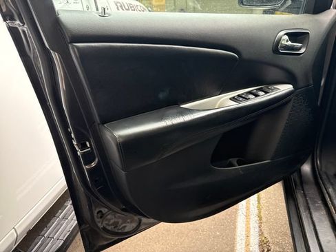 Used 2014 Dodge Journey SXT w/ Flexible Seating Group AWD/4WD image 44