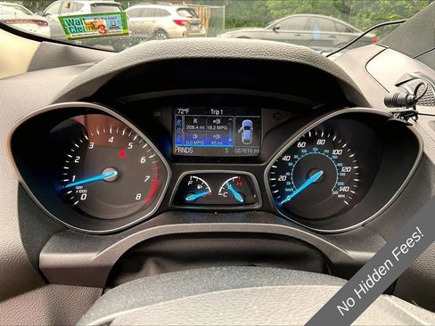 Used 2016 Ford Escape SE w/ SE Cold Weather Package AWD/4WD image 18