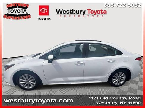 Certified 2023 Toyota Corolla LE w/ LE Convenience Package FWD image 7