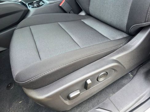 New 2026 Chevrolet Colorado W/T w/ WT Convenience Package II image 9