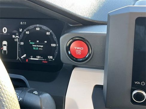 Used 2024 Toyota Tacoma TRD Off-Road image 18
