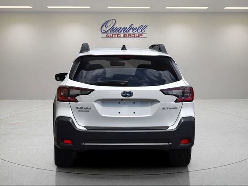 Used 2025 Subaru Outback Premium w/ Popular Package #1 image 5
