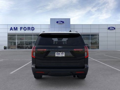 New 2025 Ford Expedition Platinum w/ Stealth Performance Package image 5