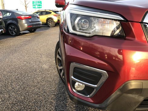 Used 2019 Subaru Forester Limited w/ Popular Package #3 image 18