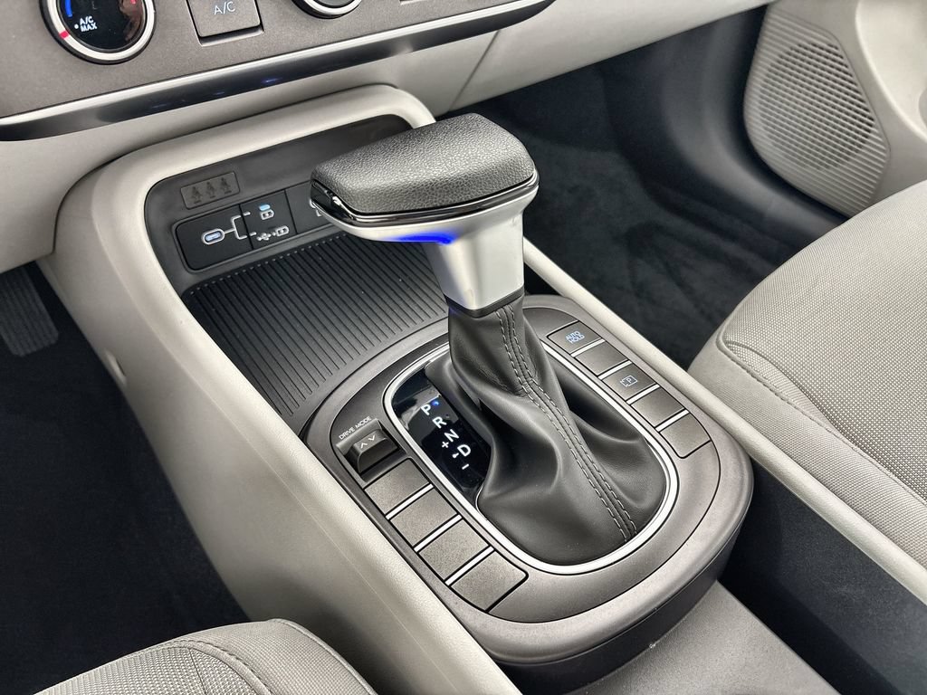 Used 2026 Hyundai Kona SE FWD image 21