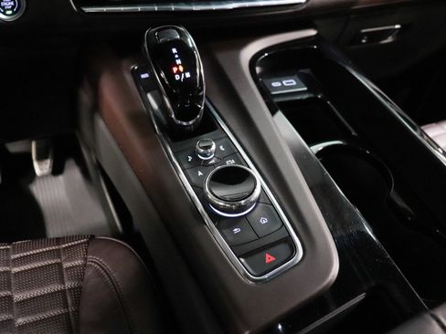 Used 2024 Cadillac Escalade ESV V w/ LPO, ONYX Package image 36