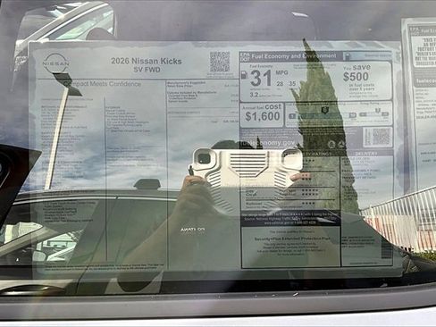 New 2026 Nissan Kicks SV image 13