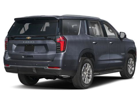 Used 2025 Chevrolet Tahoe High Country RWD image 2