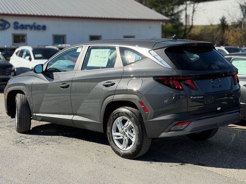 New 2026 Hyundai Tucson SE image 3