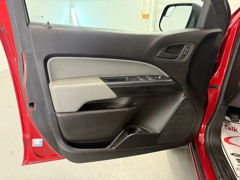 Used 2021 Chevrolet Colorado W/T w/ Custom Special Edition image 11