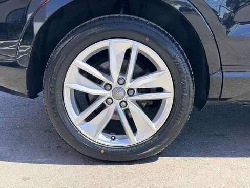 Used 2016 Audi Q3 2.0T Premium Plus image 29