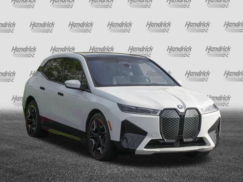 Used 2024 BMW iX M60 AWD/4WD image 2