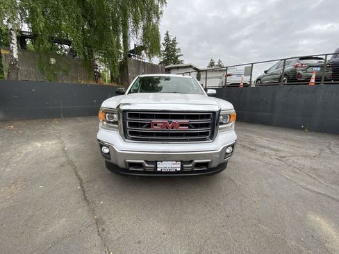 Used 2014 GMC Sierra 1500 SLT w/ Suspension Package, Off-Road AWD/4WD image 9