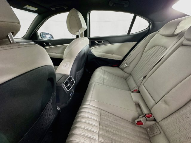 Used 2025 Genesis G70 2.5T w/ Sport Prestige Package AWD/4WD image 22