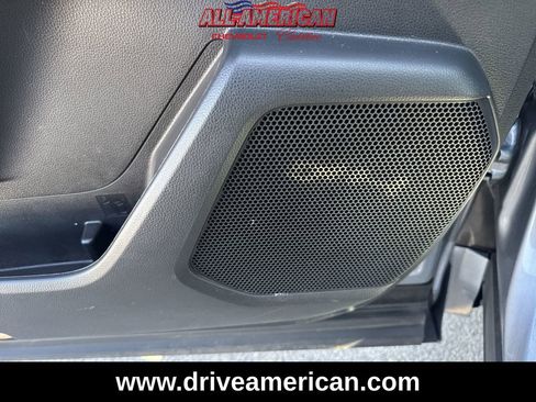 Used 2022 Toyota Highlander Limited image 17