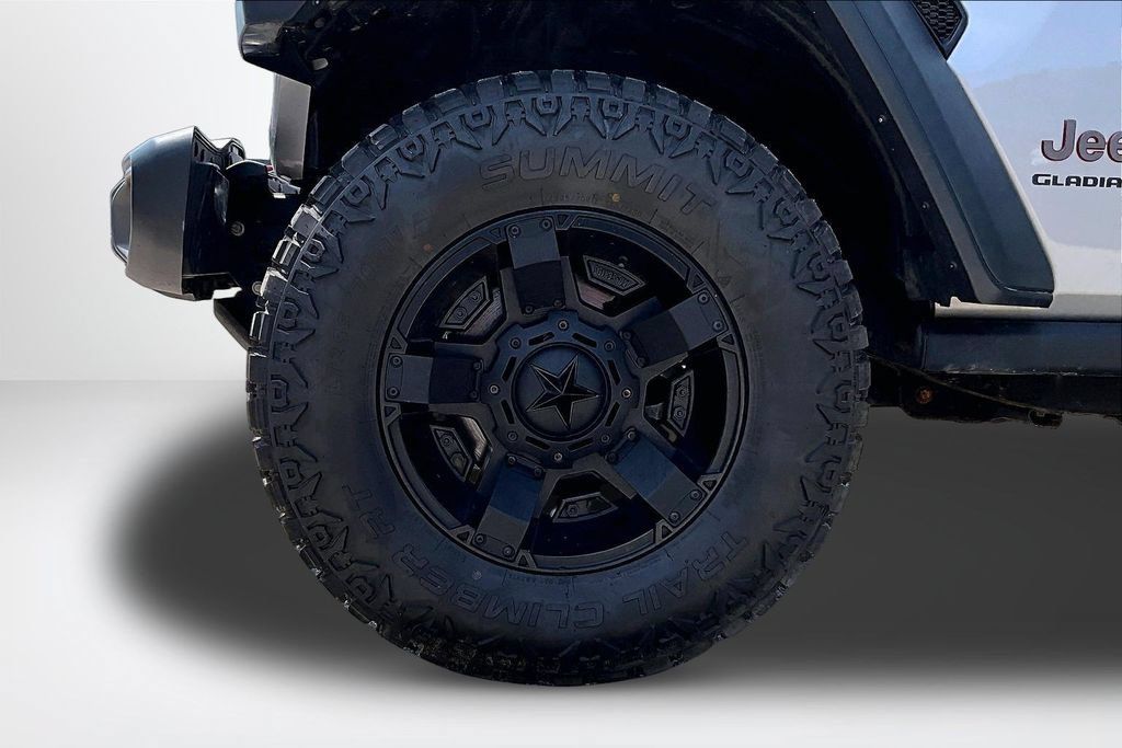 Used 2020 Jeep Gladiator Rubicon w/ Trailer Tow Package AWD/4WD image 34