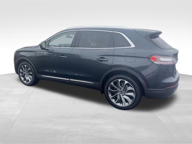 Used 2023 Lincoln Nautilus Reserve AWD/4WD image 5