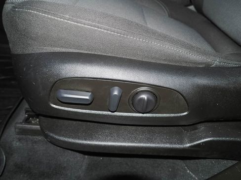 Certified 2023 Chevrolet Traverse LT image 27