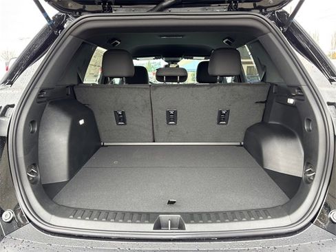 New 2026 Chevrolet Equinox LT image 30