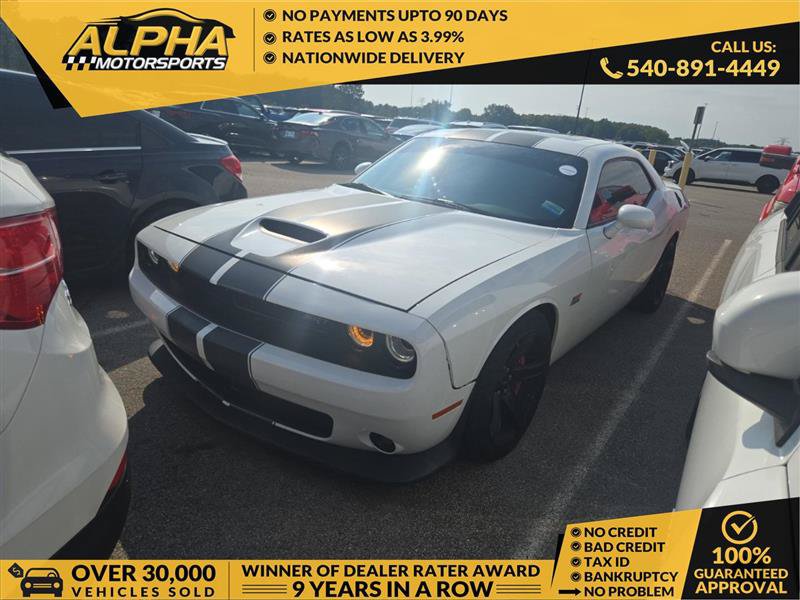 Used 2018 Dodge Challenger SRT w/ Technology Group RWD image 1