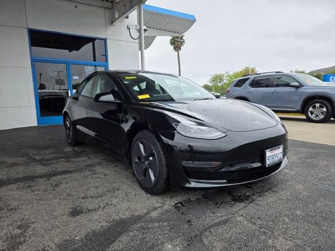 Used 2022 Tesla Model 3 RWD image 3