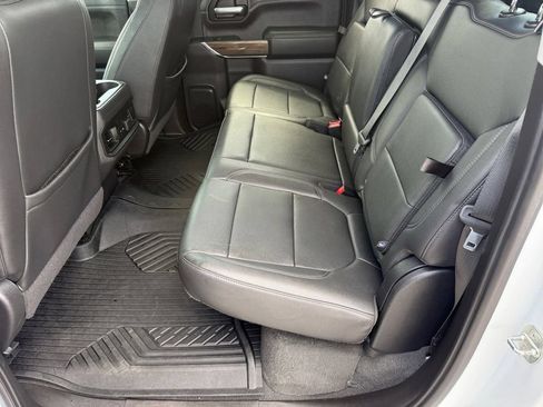 Used 2021 Chevrolet Silverado 1500 RST AWD/4WD image 11
