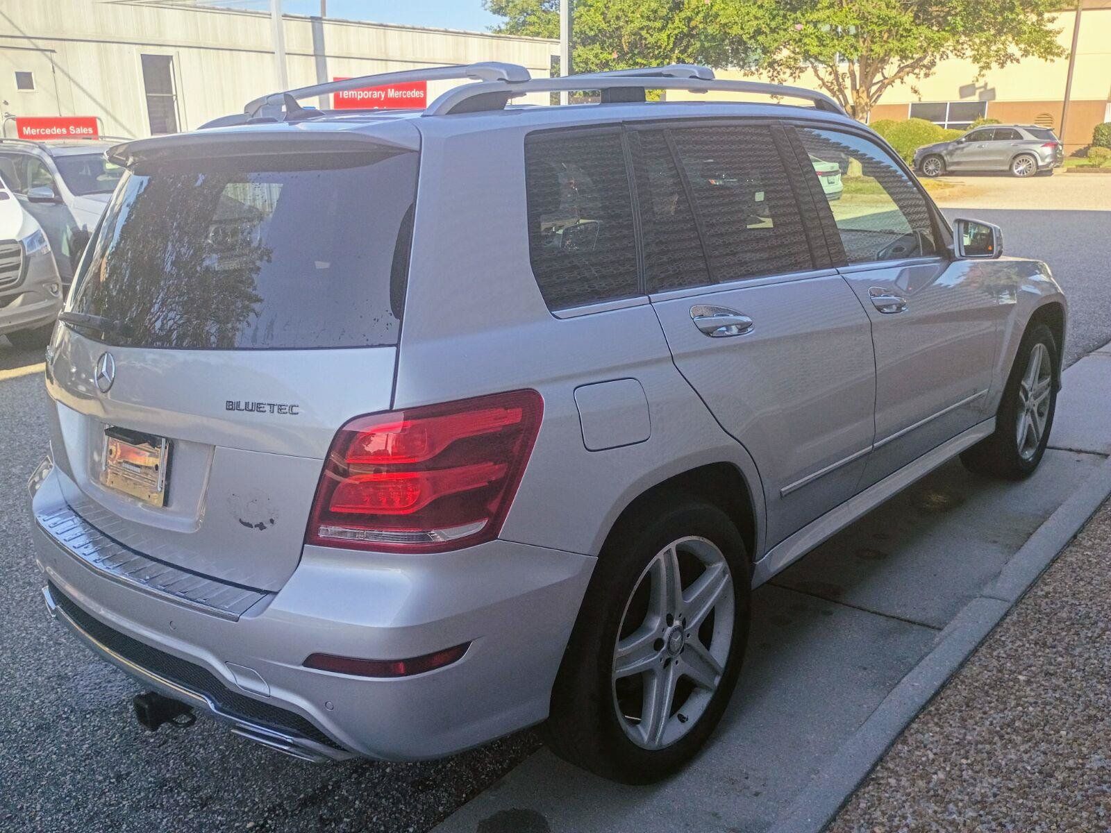 Used 2015 Mercedes-Benz GLK 250 BlueTEC 4MATIC image 3