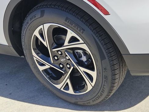 New 2026 Lincoln Nautilus Premier w/ Jet Appearance Package image 8