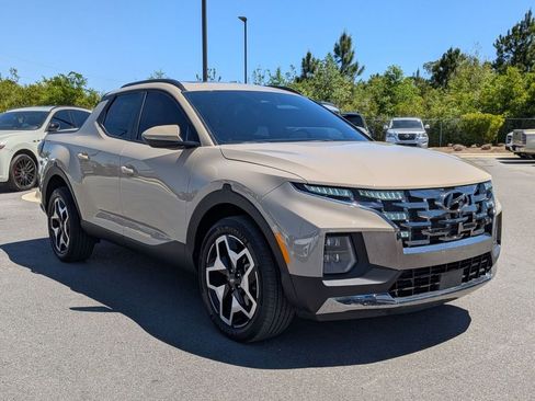 Certified 2024 Hyundai Santa Cruz Limited image 3