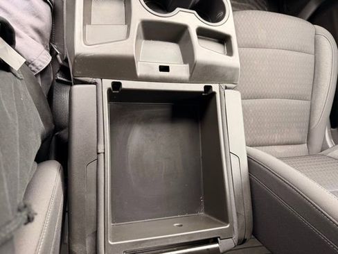 Used 2023 Chevrolet Silverado 1500 Custom image 20