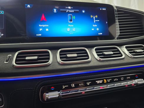 New 2025 Mercedes-Benz GLE 53 AMG 4MATIC Coupe image 14