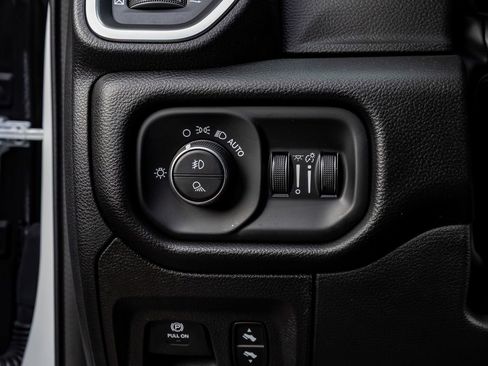Used 2025 RAM 1500 Big Horn image 21