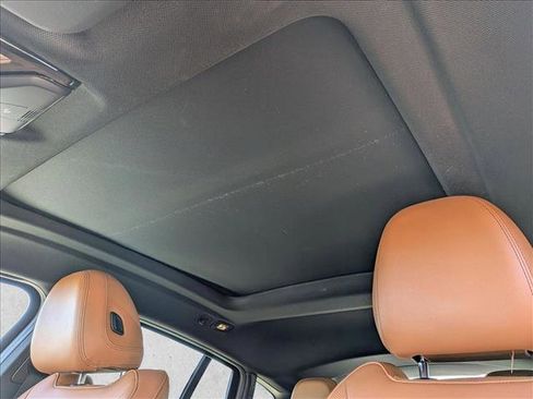 Used 2022 BMW X4 M40i w/ Premium Package image 17