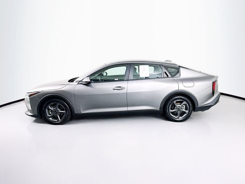 Used 2025 Kia K4 FWD image 4