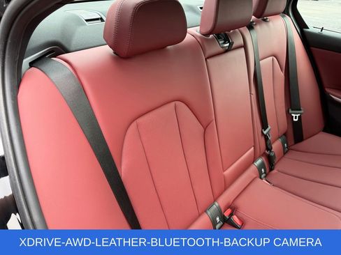 Used 2022 BMW 330i xDrive 330i xDrive w/ Convenience Package image 23