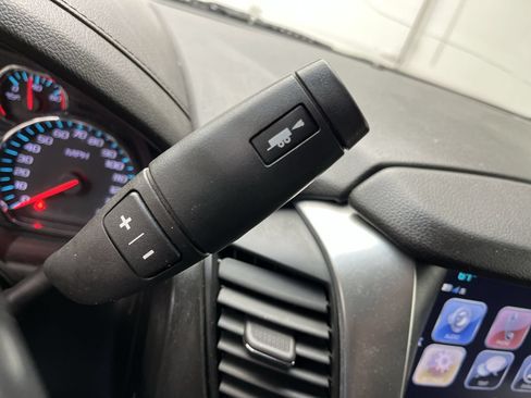 Used 2019 Chevrolet Tahoe LS AWD/4WD image 16