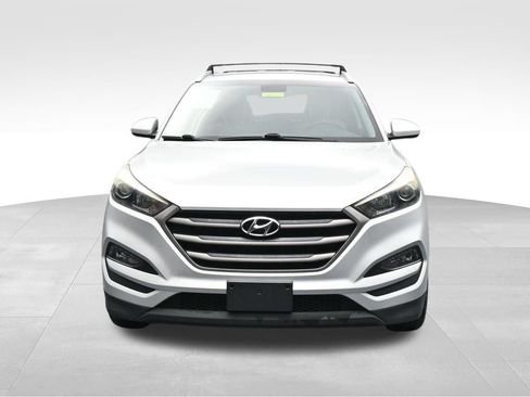 Used 2016 Hyundai Tucson SE w/ Option Group 02 AWD/4WD image 8