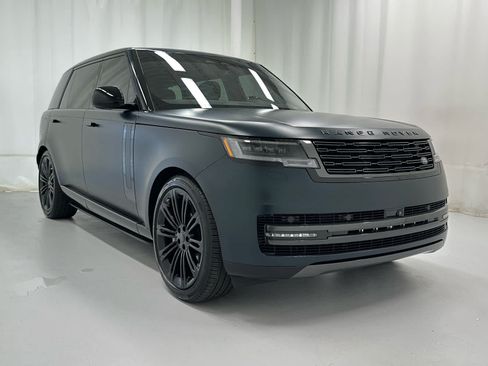 Used 2026 Land Rover Range Rover Long Wheelbase SE AWD/4WD image 2