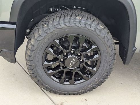 New 2026 Chevrolet Silverado 2500 LT w/ Trail Boss Package AWD/4WD image 7