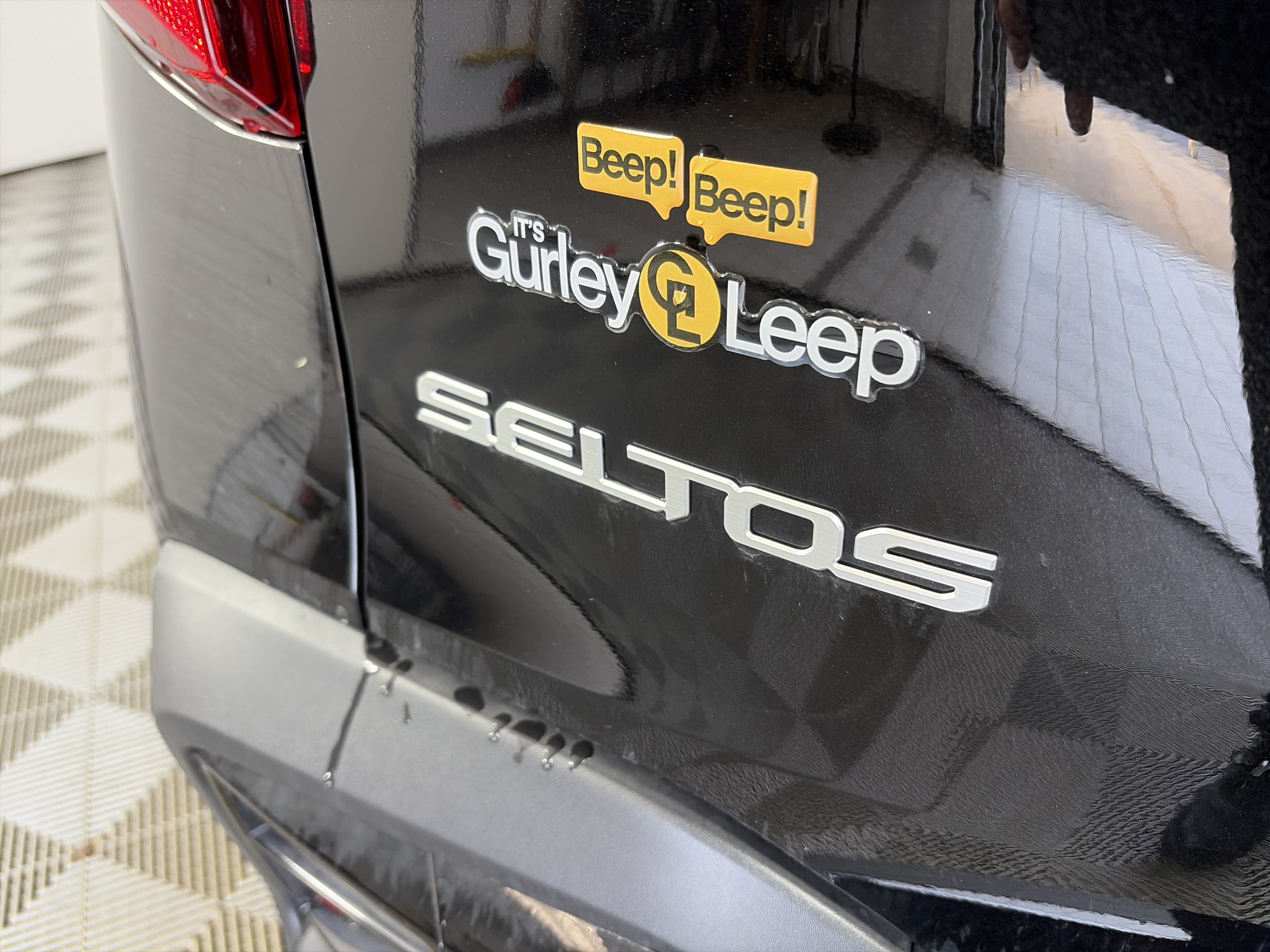 Certified 2026 Kia Seltos EX FWD image 16