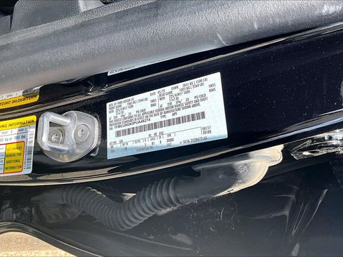 Used 2023 Ford Escape Active AWD/4WD image 35