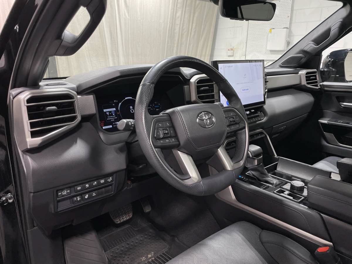 Used 2025 Toyota Sequoia Limited w/ Nightshade Package AWD/4WD image 10