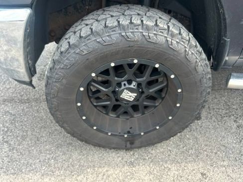 Used 2017 RAM 2500 SLT AWD/4WD image 37