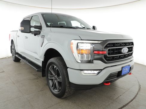 Used 2023 Ford F150 XLT w/ Equipment Group 302A High AWD/4WD image 3