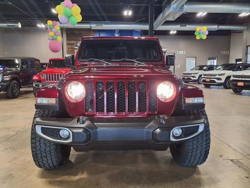Used 2022 Jeep Gladiator Sport AWD/4WD image 3