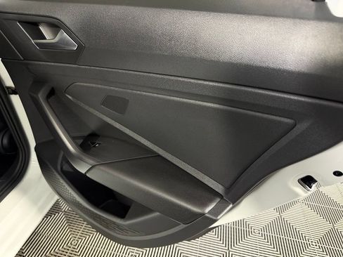 Used 2025 Volkswagen Jetta Sport FWD image 29