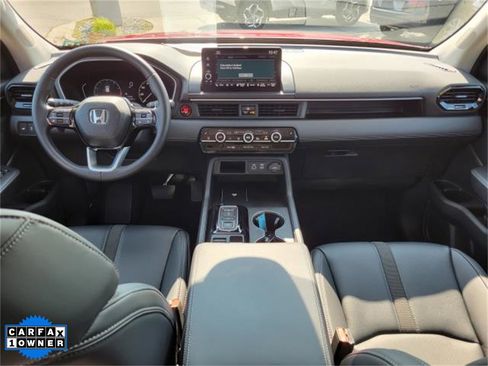 Used 2025 Honda Pilot EX-L image 12